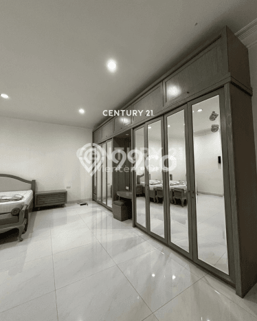 Rumah Disewakan Jakarta Pusat LT 300m2 LB 420m2 Area Cideng Rumah Disewakan Jakarta Pusat LT 300m2 LB 420m2 Area Cideng