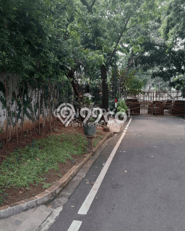 Hot Offer Hunian Mewah Ideal dan Luas di Menteng, Jakarta Pusat Hot Offer Hunian Mewah Ideal dan Luas di Menteng, Jakarta Pusat