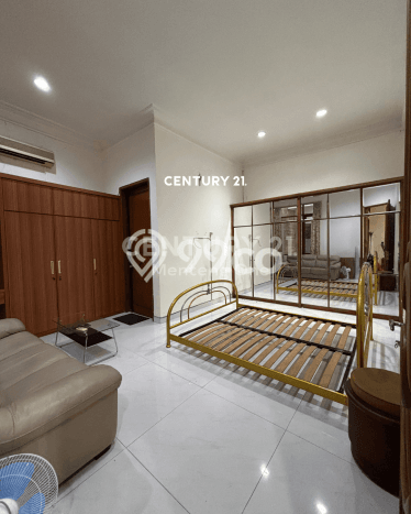 Rumah Disewakan Jakarta Pusat LT 300m2 LB 420m2 Area Cideng Rumah Disewakan Jakarta Pusat LT 300m2 LB 420m2 Area Cideng