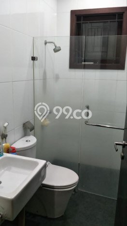 Rumah Elit Modern Siap Huni di Pulomas Jakarta Timur Rumah Elit Modern Siap Huni di Pulomas Jakarta Timur