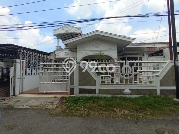 Jual Rumah Bagus Siap Huni LB 250m2 di Medan Sunggal, Medan Jual Rumah Bagus Siap Huni LB 250m2 di Medan Sunggal, Medan