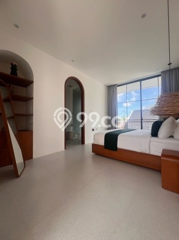 Vila Kawasan , Luas 250m2m², Posisi Strategis Vila Kawasan , Luas 250m2m², Posisi Strategis