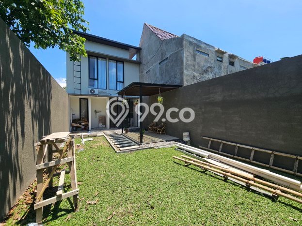 Rumah Modern 4 Kamar LT 165m2 di Maguwoharjo Rumah Modern 4 Kamar LT 165m2 di Maguwoharjo