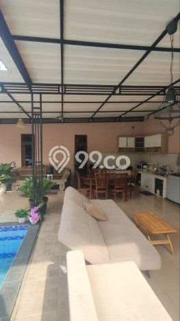For Sale Rumah 5 Kamar Lokasi Ideal Bagus dan Strategis di Pajangan For Sale Rumah 5 Kamar Lokasi Ideal Bagus dan Strategis di Pajangan