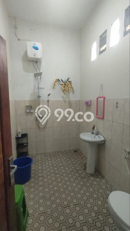 For Sale Rumah 5 Kamar Lokasi Ideal Bagus dan Strategis di Pajangan For Sale Rumah 5 Kamar Lokasi Ideal Bagus dan Strategis di Pajangan
