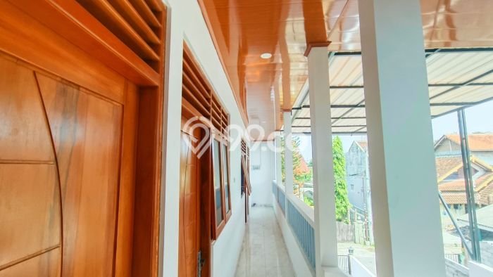 Unit Kost Dijual di Condong Catur dengan 8 Kamar Kawasan Strategis Unit Kost Dijual di Condong Catur dengan 8 Kamar Kawasan Strategis