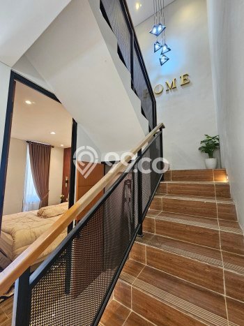 Rumah Modern 4 Kamar LT 165m2 di Maguwoharjo Rumah Modern 4 Kamar LT 165m2 di Maguwoharjo