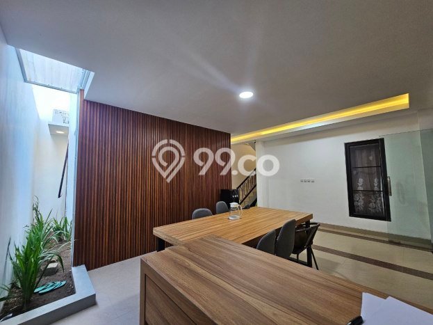 Dijual Kost Strategis di Depok, Sleman 30 KT, 30 KM, Luas Bangunan 780m2 Dijual Kost Strategis di Depok, Sleman 30 KT, 30 KM, Luas Bangunan 780m2