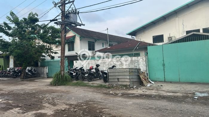 LOKASI STRATEGIS! Gudang For Rent Kawasan , Luas 2675m2m², Pusat Niaga LOKASI STRATEGIS! Gudang For Rent Kawasan , Luas 2675m2m², Pusat Niaga