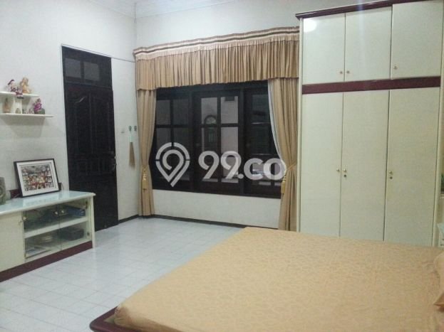 Siap Huni Hunian Elit 8 Kamar di Semarang Tengah Dekat ke Mana Pun Siap Huni Hunian Elit 8 Kamar di Semarang Tengah Dekat ke Mana Pun