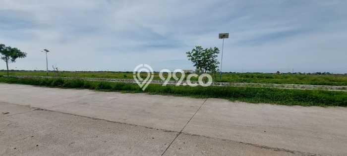Tanah di Tangerang, Tangerang Luas 930m2 Dijual Segera Tanah di Tangerang, Tangerang Luas 930m2 Dijual Segera