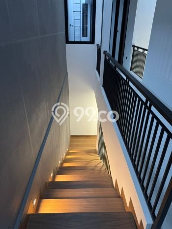 Rumah Luxury Modern Siap Huni di Pluit Jakarta Utara Rumah Luxury Modern Siap Huni di Pluit Jakarta Utara