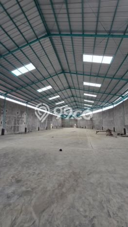 Gudang Komersial Disewakan di Cengkareng Jakarta Barat Luas 1400m2 Gudang Komersial Disewakan di Cengkareng Jakarta Barat Luas 1400m2