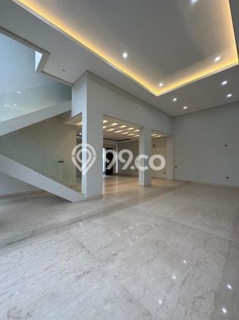 Rumah Elit LB 600m2 Siap Pakai Desain Elegan di Pantai Indah Kapuk, Jakarta Utara Rumah Elit LB 600m2 Siap Pakai Desain Elegan di Pantai Indah Kapuk, Jakarta Utara