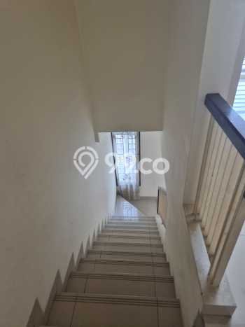 Rumah Luas Asri 2 KT Siap Pakai di BSD Residence One Tangerang Rumah Luas Asri 2 KT Siap Pakai di BSD Residence One Tangerang