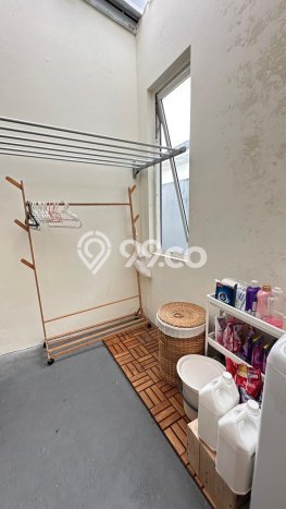 Rumah Luas Asri 3 KT Siap Huni di BSD Residence One Tangerang Rumah Luas Asri 3 KT Siap Huni di BSD Residence One Tangerang