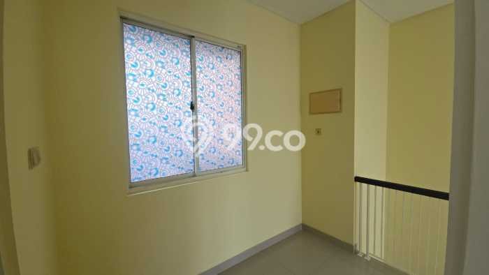 Jarang Ada! Rumah Kontrakan 2 Kamar Nyaman Siap Huni BSD Residence One Jarang Ada! Rumah Kontrakan 2 Kamar Nyaman Siap Huni BSD Residence One