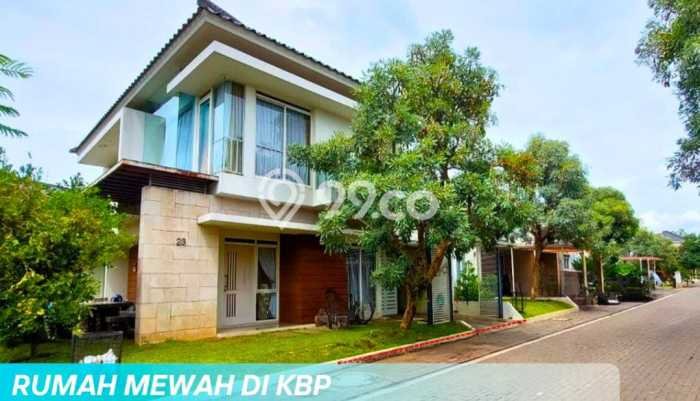 Rumah Bagus di , Bandung, LT 231m2m² LB 140m2m² DIJUAL CEPAT! Rumah Bagus di , Bandung, LT 231m2m² LB 140m2m² DIJUAL CEPAT!