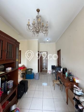Jual Rumah Strategis Bagus Punya 5 KT di Ciputat Tangerang Selatan SHM Jual Rumah Strategis Bagus Punya 5 KT di Ciputat Tangerang Selatan SHM