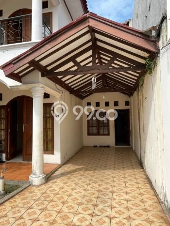 Jual Rumah Strategis Bagus Punya 5 KT di Ciputat Tangerang Selatan SHM Jual Rumah Strategis Bagus Punya 5 KT di Ciputat Tangerang Selatan SHM