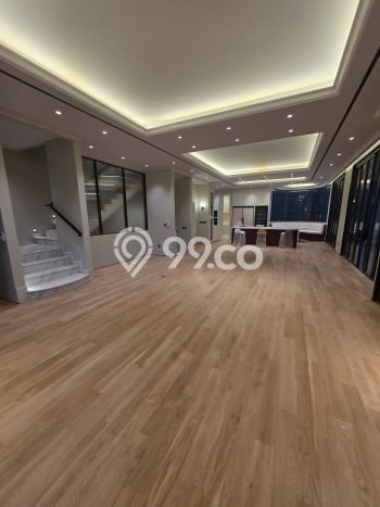 Dijual Rumah Luas Megah Dengan View Cantik di Senopati, Jakarta Selatan Dijual Rumah Luas Megah Dengan View Cantik di Senopati, Jakarta Selatan