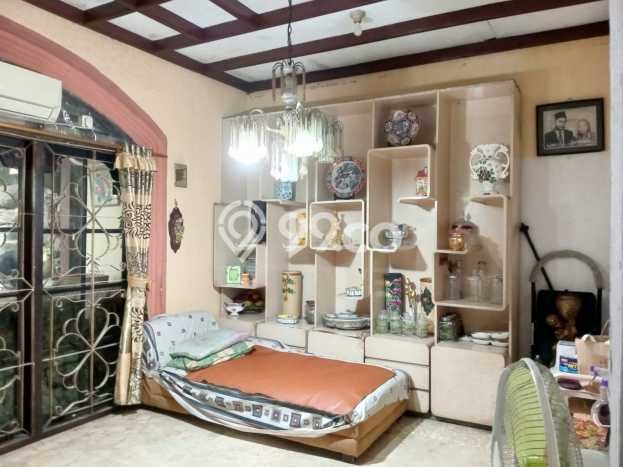 Siap Huni Rumah Mewah 11 Kamar di Tanah Abang Dekat ke Mana Pun Siap Huni Rumah Mewah 11 Kamar di Tanah Abang Dekat ke Mana Pun