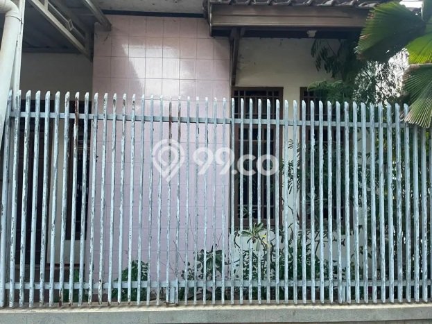 PENAWARAN TERBAIK! Rumah Premium area Binong, Luas 231m2m² Bangunan 410m2m² PENAWARAN TERBAIK! Rumah Premium area Binong, Luas 231m2m² Bangunan 410m2m²