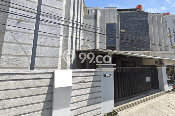 BEST PRICE! Rumah Premium di Bandung Kulon, Luas 306m2m² Bangunan 642m2m² BEST PRICE! Rumah Premium di Bandung Kulon, Luas 306m2m² Bangunan 642m2m²