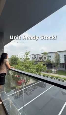Jual Rumah Mewah Elegan Dengan View Eksklusif di Citraland, Surabaya Jual Rumah Mewah Elegan Dengan View Eksklusif di Citraland, Surabaya