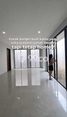 Jual Rumah Mewah Elegan Dengan View Eksklusif di Citraland, Surabaya Jual Rumah Mewah Elegan Dengan View Eksklusif di Citraland, Surabaya