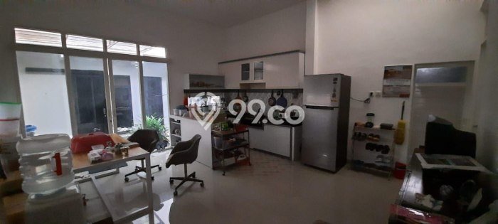 Dijual Rumah 6 Kamar Lokasi Strategis Nyaman dan Strategis di Blimbing Dijual Rumah 6 Kamar Lokasi Strategis Nyaman dan Strategis di Blimbing