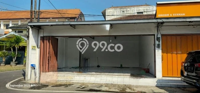 Ruko untuk disewa di Lowokwaru punya LT 60m2 & LB 60m2 harga sewa kompetitif Ruko untuk disewa di Lowokwaru punya LT 60m2 & LB 60m2 harga sewa kompetitif