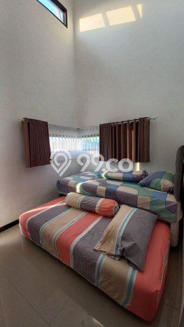 Lokasi strategis! Rumah siap pakai disewakan di Karangploso LB 120m2 Lokasi strategis! Rumah siap pakai disewakan di Karangploso LB 120m2