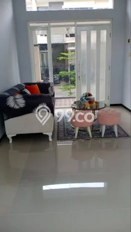 Lokasi strategis! Rumah siap pakai dikontrakkan di Blimbing LB 120m2 Lokasi strategis! Rumah siap pakai dikontrakkan di Blimbing LB 120m2