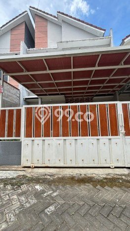 Disewakan Rumah Konsep Modern di Lowokwaru Malang dengan 3 KT Disewakan Rumah Konsep Modern di Lowokwaru Malang dengan 3 KT