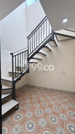 Rumah Modern Minimalis 4 Kamar Siap Huni di Lowokwaru Rumah Modern Minimalis 4 Kamar Siap Huni di Lowokwaru