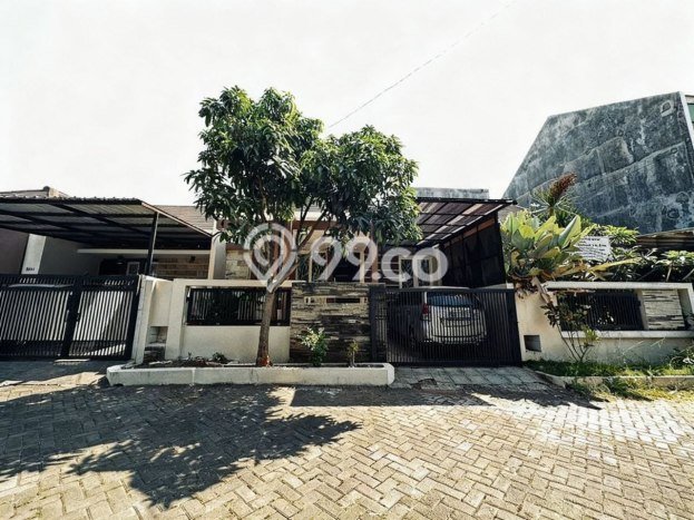 Rumah Strategis Modern Lb 140m2 di Blimbing, Malang Rumah Strategis Modern Lb 140m2 di Blimbing, Malang