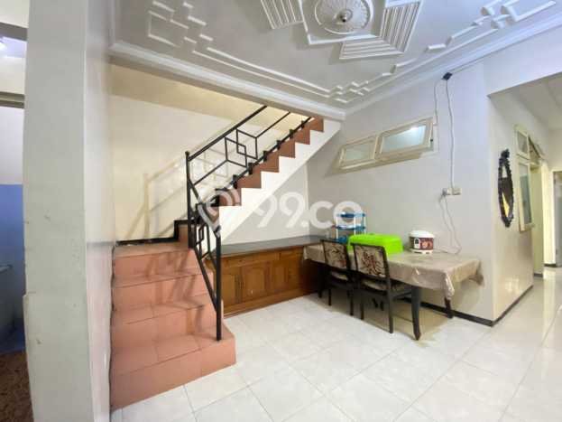 Dijual Hunian Rumah Terawat 4 KT di Sawojajar, Malang Dijual Hunian Rumah Terawat 4 KT di Sawojajar, Malang