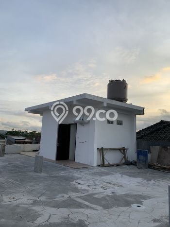 HOT LISTING! Rumah Ready Stock lokasi , Malang, Luas 200m2m² LB 360m2m² HOT LISTING! Rumah Ready Stock lokasi , Malang, Luas 200m2m² LB 360m2m²