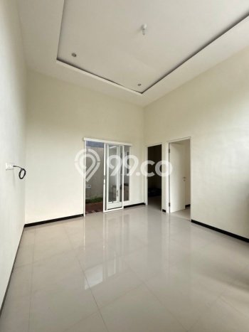 EXCLUSIVE OFFER! Rumah di , 1 KM, Area Premium, Luas 77m2m² Bangunan 50m2m² EXCLUSIVE OFFER! Rumah di , 1 KM, Area Premium, Luas 77m2m² Bangunan 50m2m²