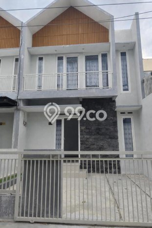 Disewakan Rumah Konsep Modern di Lowokwaru Malang dengan 3 Kamar Disewakan Rumah Konsep Modern di Lowokwaru Malang dengan 3 Kamar
