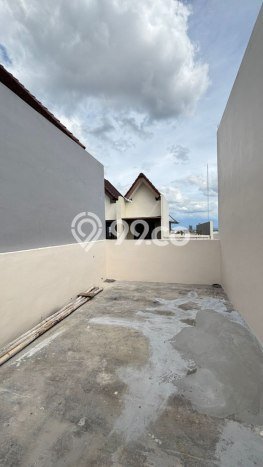 Dijual Rumah Strategis Bagus Punya 4 KT di Lowokwaru Malang SHM Dijual Rumah Strategis Bagus Punya 4 KT di Lowokwaru Malang SHM