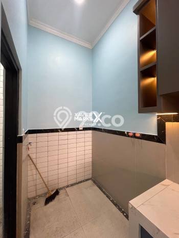 INVESTASI CERDAS! Rumah Exclusive Pakis, Malang, LT 60m2m² LB 42m2m² INVESTASI CERDAS! Rumah Exclusive Pakis, Malang, LT 60m2m² LB 42m2m²
