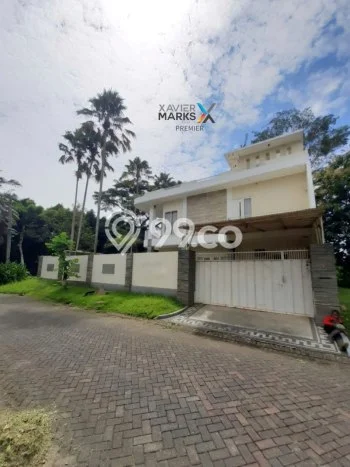 For Sale! Premium House LT 416m2 Desain Elegan di Araya For Sale! Premium House LT 416m2 Desain Elegan di Araya