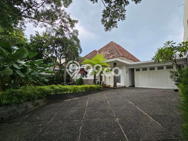 Dijual Segera Rumah Terawat di Kawasan , Malang Dijual Segera Rumah Terawat di Kawasan , Malang