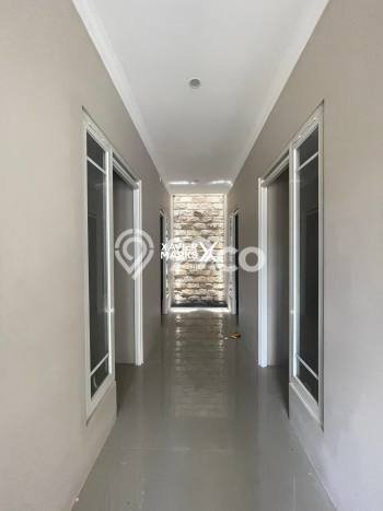 Kos-kosan Dijual di Dinoyo Malang Luas 160m2 Kos-kosan Dijual di Dinoyo Malang Luas 160m2