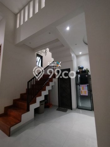 Rumah Luas Asri 4 KT Siap Pakai di Malang Kota Malang Rumah Luas Asri 4 KT Siap Pakai di Malang Kota Malang