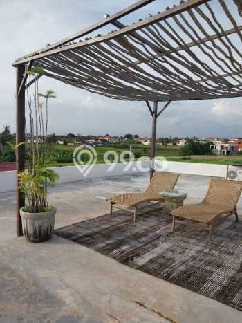 Bisnis Menjanjikan! Vila Kawasan , Dimensi 150m2m², Dekat Mudah Pusat Kota Bisnis Menjanjikan! Vila Kawasan , Dimensi 150m2m², Dekat Mudah Pusat Kota
