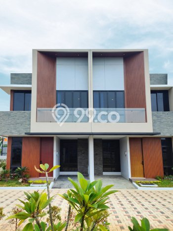 Rumah Mewah LB 134m2 Siap Pakai Desain Elegan di Meruya, Jakarta Barat Rumah Mewah LB 134m2 Siap Pakai Desain Elegan di Meruya, Jakarta Barat