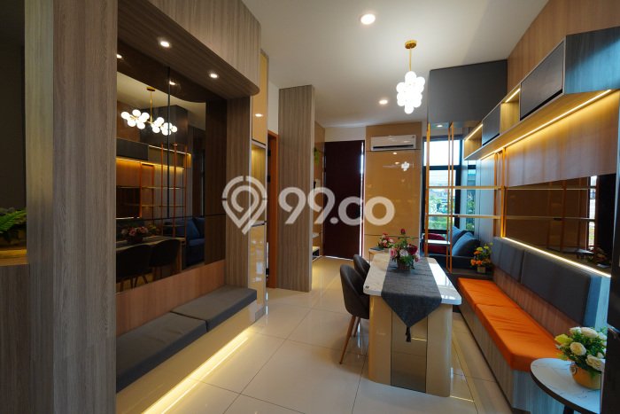 Rumah Mewah LB 134m2 Siap Pakai Desain Elegan di Meruya, Jakarta Barat Rumah Mewah LB 134m2 Siap Pakai Desain Elegan di Meruya, Jakarta Barat